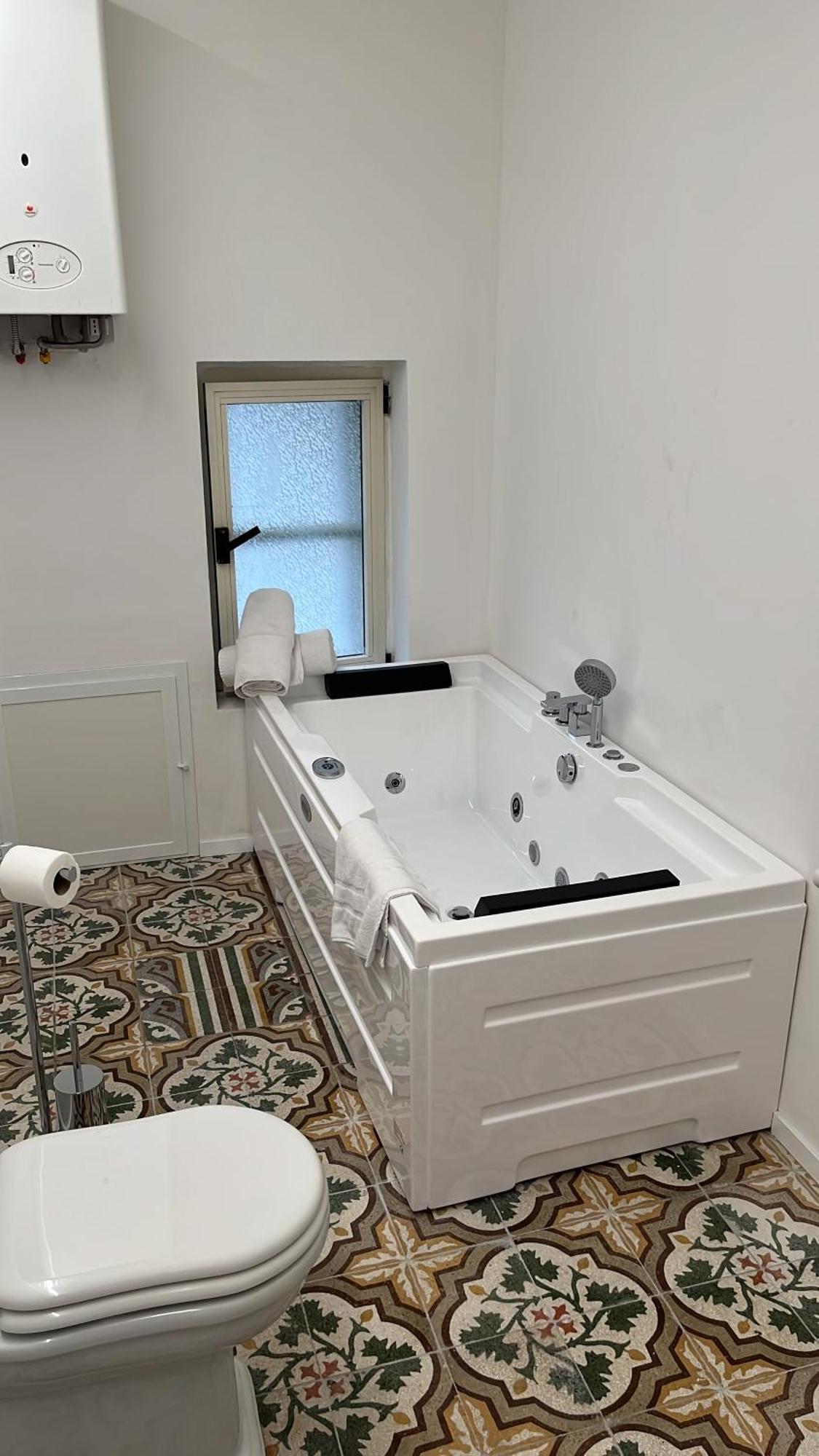 Rosarias Rooms Manfredonia Exterior photo