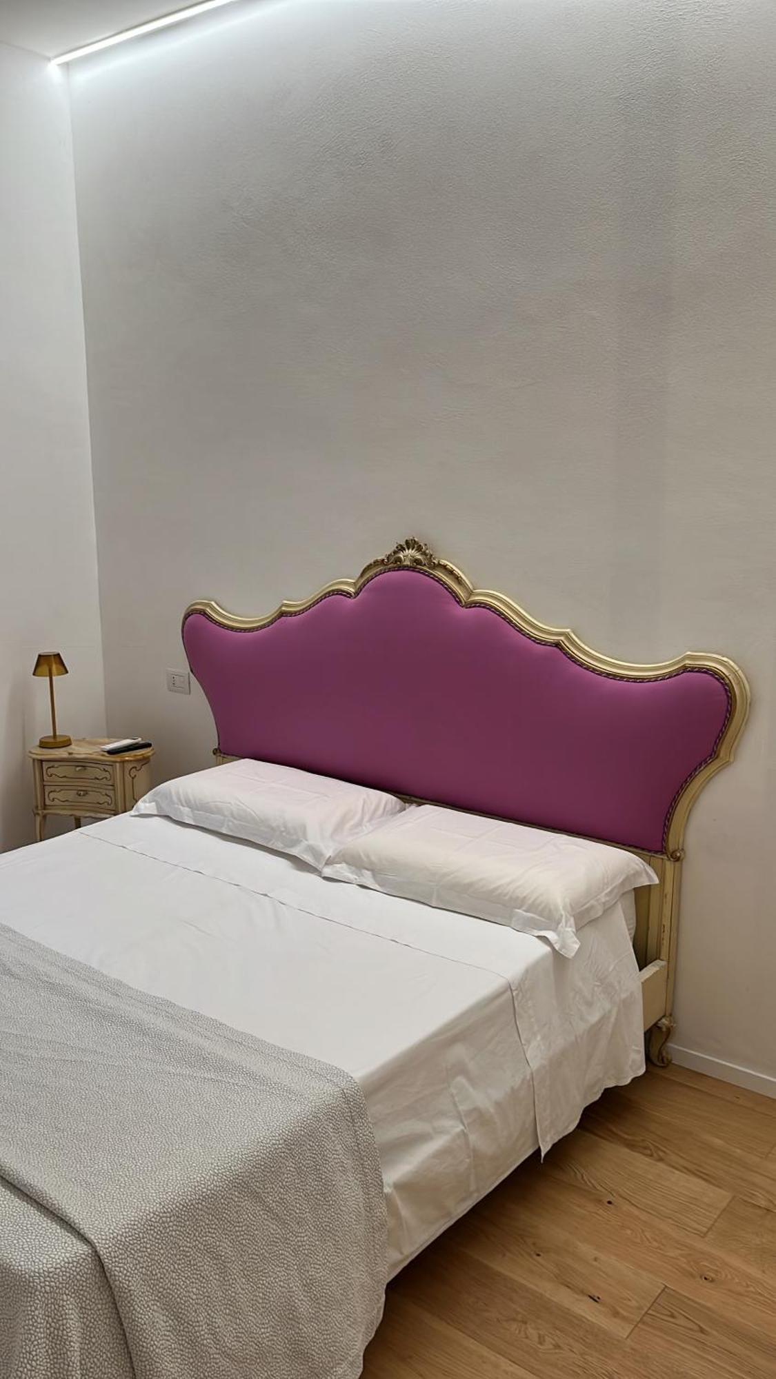 Rosarias Rooms Manfredonia Exterior photo